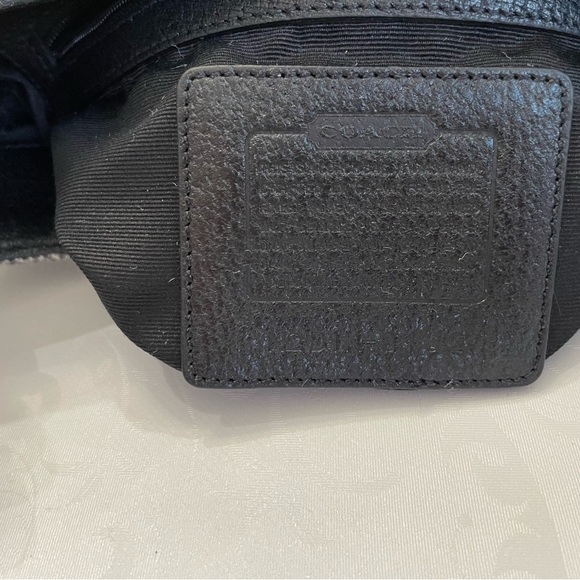 Coach Tweed Grey Herringbone Shoulder Bag. D1K-8162 - Picture 6 of 6